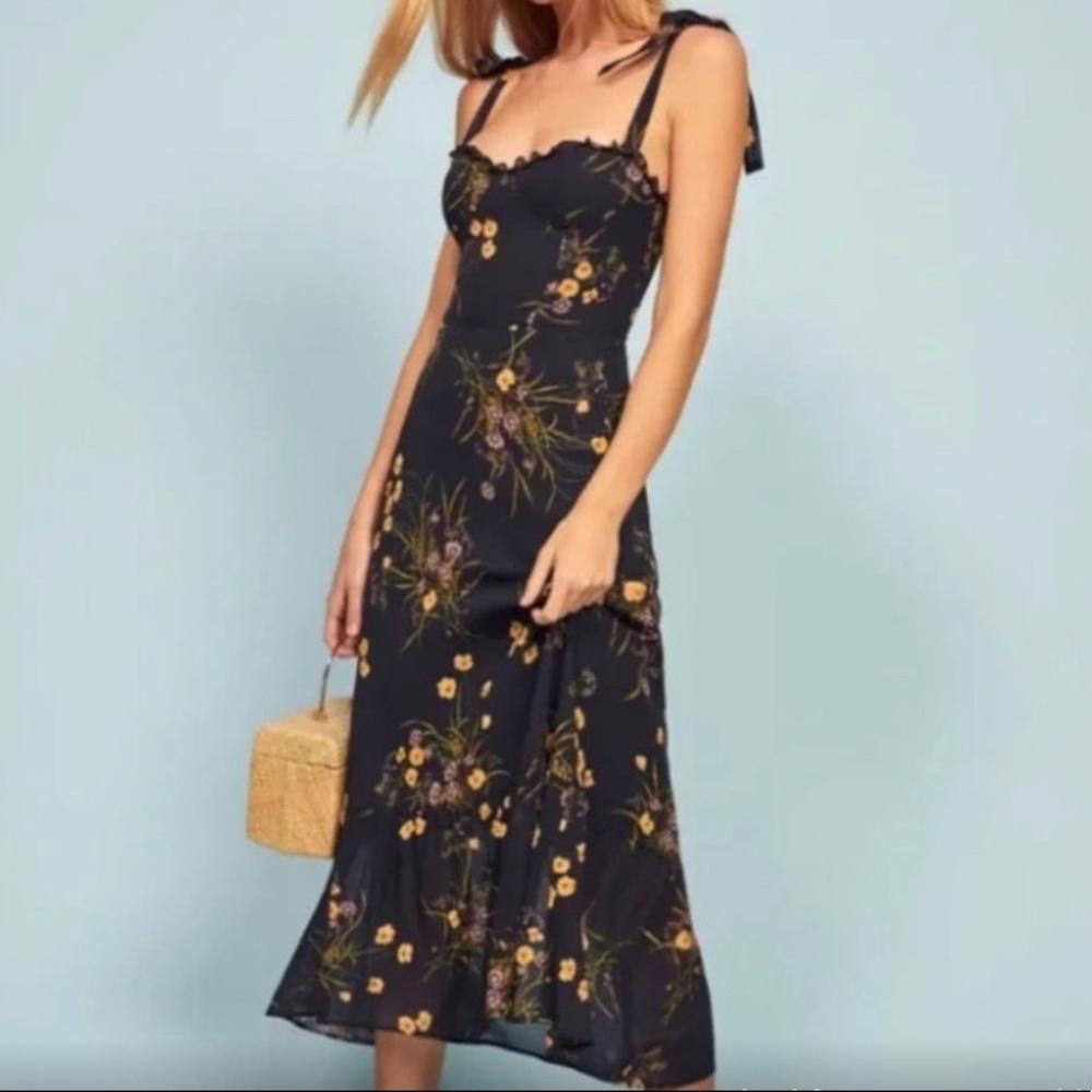 Reformation Nikita Dress size 4; color Mademoiselle